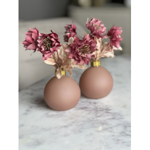 Set van 2 kerstbal vaasjes inclusief bloemen