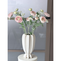 Zijden boeketje met Ranonkels