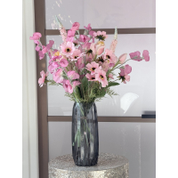 Zijden boeket roze met gratis vaas 