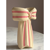 Vase Bow