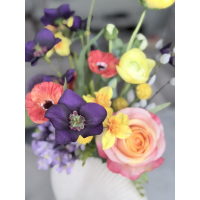 Voorjaars tuintje in vaas