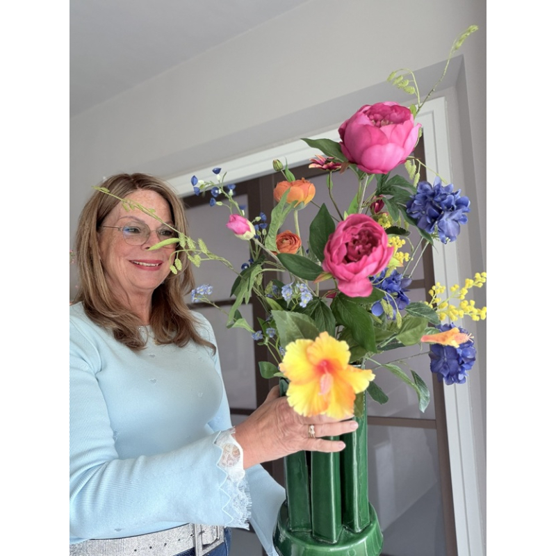 Vaas inclusief zijden bloemen