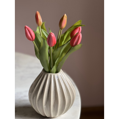 Vaas met real touch tulpen Vaas met real touch tulpen